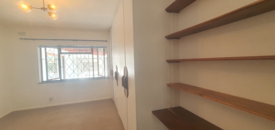 To Let 5 Bedroom Property for Rent in Constantia Western Cape